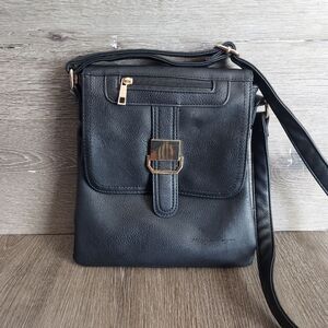Maya Reyes Black Crossbody Bag